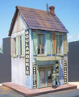 Dioramas Plus 1/35  French Bakery  2-Story Building Section With Sidewalks DP15 • $56.95