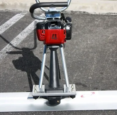 31cc 4 Stroke Gas Engine For Concrete Surface Finishing Screed Leveling Ruler • $349.99
