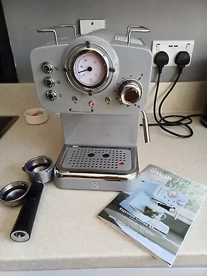 Swan Retro Pump Espresso Coffee Machine • £10