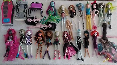 Monster High Dolls LOT OF Dolls Furniture  Acc. • $249