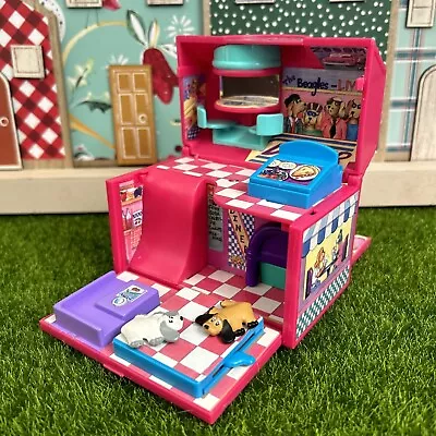 🌈 Vintage 1995 Pound Puppies Diner Playset With 2 Puppies 🐶 • $16.95