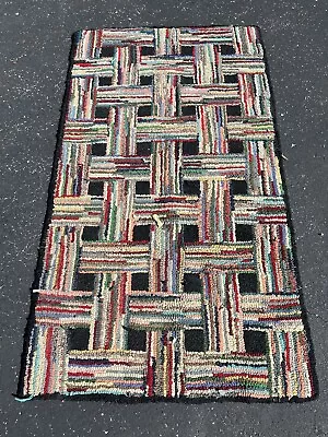 Vintage Geometric Pattern Hooked Rag Rug Signed Susie • £52.28