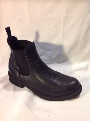 MARTA Jonsson Black Ankle Leather Boots Size 36 • £19.20