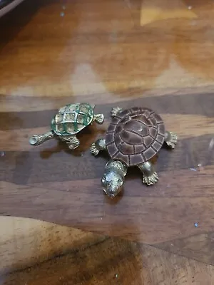 Vintage Collectable Brass Gold Mini Turtle Figurine Set Of 2  • $4.20