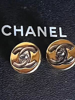 $1499 • Buy Chanel Vintage 97a Gold Cc Logo Clip Earrings Box