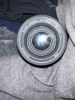 Olympus M.Zuiko Digital ED 14-42mm Lens - Black Red Dot With Filter • $29
