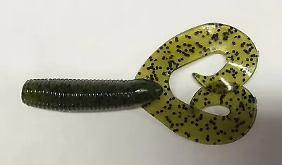 4” Finesse Double Tail  Curl Tail Twin Grub Bass Lure WATERMELON 25 • $12.99