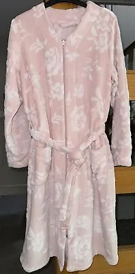 Bon Marche Pink Floral Carved  Zip Up Dressing Gown Size 8/10 New Rrp £24 • £14.95