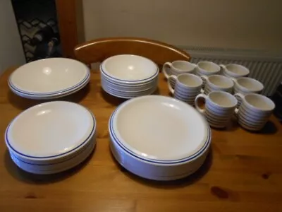 Jamie Oliver Dinner Service For Eight • £20