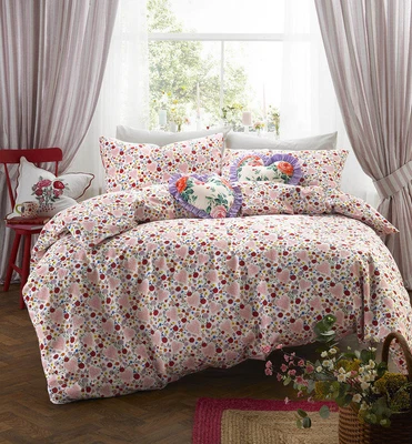 Pink Cath Kidston Designer Bedding Floral Heart Frill Candy Duvet Cover Set • £32.99