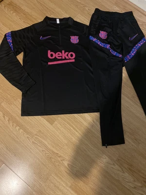 £65 • Buy Nike FC Barcelona Beko Striker Dri-fit Tracksuit Black/purple Size M