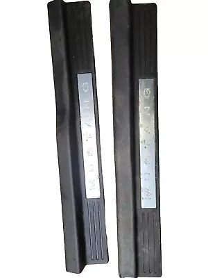 05 - 09  FORD MUSTANG  DOOR SCUFF PLATES. LH RH SET TRIM. Black Oem. • $39.95