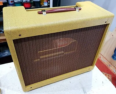 Tweed 5E3 12  Cabinet With Or Without Cut Out. Solid Pine Varnished Tweed  • $545