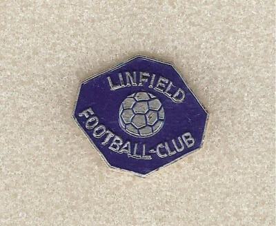 £2.40 • Buy Pin Badge Abzeichen NORTHERN IRELAND - Lot 10 Linfield FC - Vintage Model