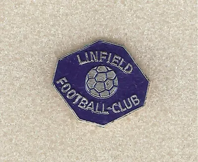 Pin Badge Abzeichen NORTHERN IRELAND - Lot 10 Linfield FC - Vintage Model • £2.40