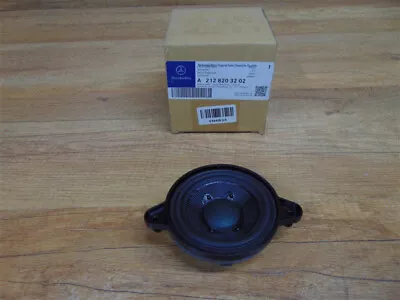 Instrument Panel Speaker Genuine Mercedes W212/C218 - A2128203202 • $77.07