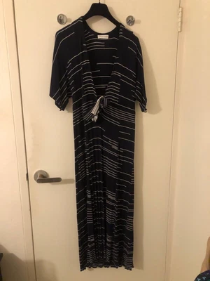 $120 • Buy Scanlan Theodore Crepe Knit Dress 