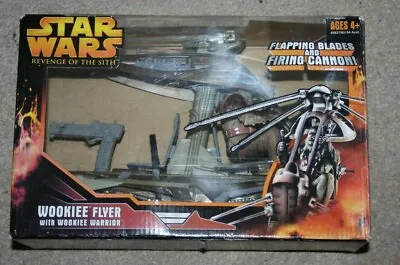 Star Wars - ROTS - Wookiee Flyer Vehicle - Boxed - Hasbro (Missing One Part) • £12.99