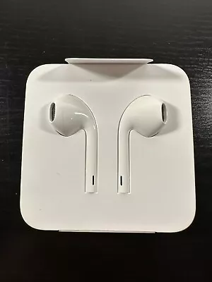 $25 • Buy Genuine Apple Earpods Earphones Headphones For IPhone 7 8 Plus XR XS