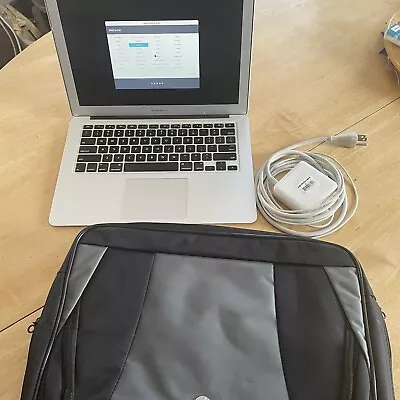 Apple MacBook Air A1466 13.3  I5 (2015) 4GB RAM 128GB SSD - Linux Mint Laptop • $150