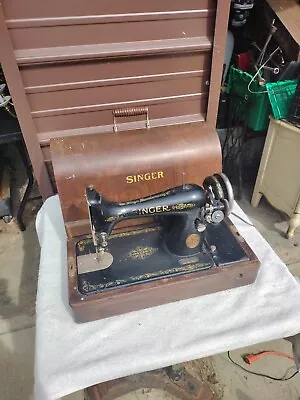 Vintage Portable Electric 99 Singer Sewing Machine With Case • $65