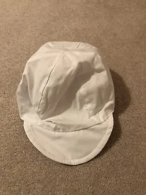 Pesci Baby White Flat Cap 12-18 Months • £0.99