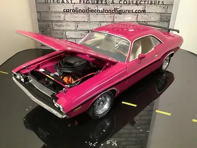 1:18 Highway61 1970 Dodge Challenger R/T “Moulaun Rouge” MA# 705 • $179.99