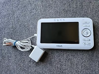 VTech VM5254 5  LCD Screen Video Baby Monitor With Adaptive Night Light White • $25