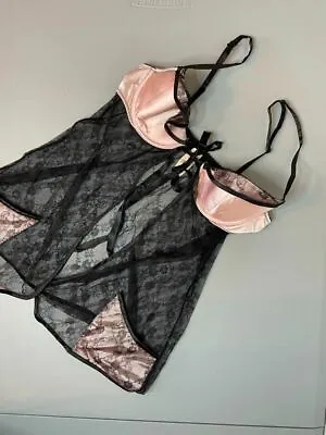 Victoria's Secret 34B Underwire Open Front Lace Babydoll Lingerie Pink Black NWT • $19.95