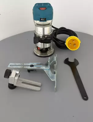 (Pa2) Makita RT0700C Router / 110V • £69