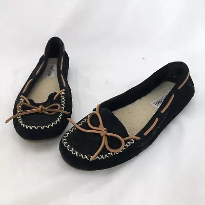 Minnetonka Moccasins Black Suede Women’s Size 9 Rubber Bottom Excellent • £29.91