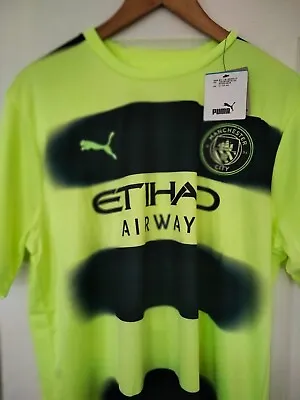Man City Green Away Shirt XL With Haaland On • £20
