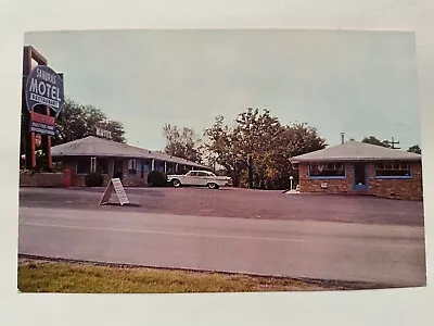 Sandra's Motel & Restaurant Murfreesboro Rd. Nashville TN Postcard • $4.99
