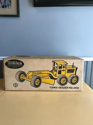 VINTAGE TONKA ROAD GRADER NO 2510 In Box • $399