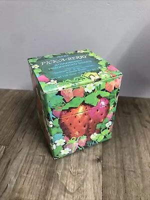 Vintage Avon Pick Berry Strawberry Fragrance 6 Guest Soaps Container Storage B3 • $14