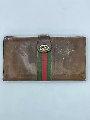 Vintage Gucci Wallet • $1.25