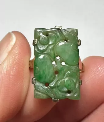 Vintage 9K Gold Carved Fruit  Peach Green Jade Jadeite Size 8 Ring G • $499.99