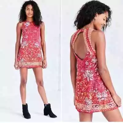 NEW Ecote Guinevere Mini Dress Boho Red Floral Sleeveless Shift Dress Size Large • $25