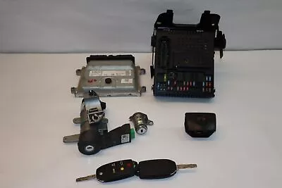 08 Volvo Xc90 3.2t Awd - Key Ignition Door Lock Cylinder Ecu Engine Control Bcm  • $405.32