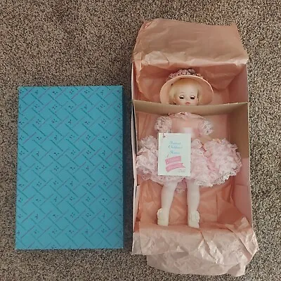 Madame Alexander Vintage Renoir 14  Portrait Doll 1578~ Original Box And Tissue  • $23