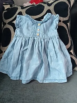 Baby Girls Dress • £0.50