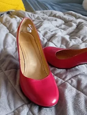 Red Size 6 Healed Miss Selfridge Shoe • £12