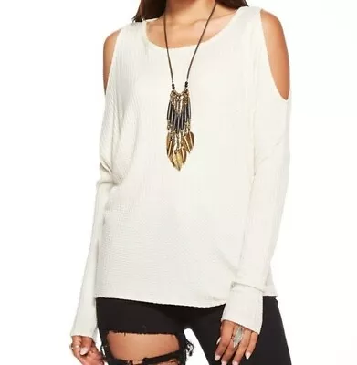 Chaser Shirt Ivory Waffle Knit Long Sleeve Cold Shoulder Pullover Top Small • $2.95