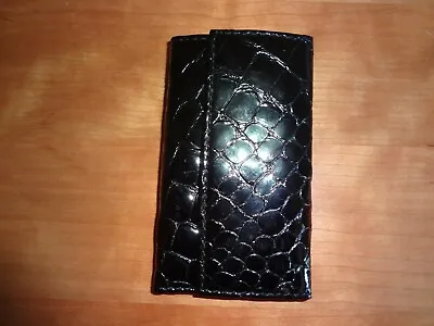 Vintage Dolce & Vita Vera Pelle Black Patent Leather Trifold Key Wallet  • $25