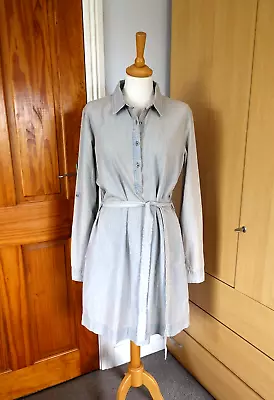 £26.50 • Buy BNWT LEVI'S Light Blue & Nude 100% Cotton Denim Dress Size L