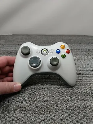 $2.23 • Buy Official Microsoft Xbox 360 White Wireless Controller  FOR PARTS BROKEN