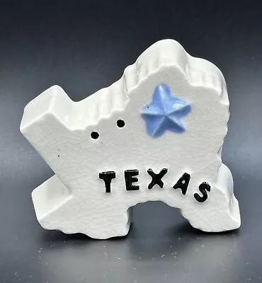 Vintage Single Texas Salt & Pepper Shakers Lone Star State TX Victoria Ceramics • $6