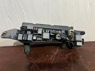 2003-2008 Toyota Corolla Engine Fuse Box Relay Junction Assembly • $100