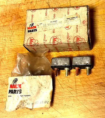 Vintage Mack Truck Circuit Breakers Part # 91mr110ap2 Set Of 4 New Old Stock • $39.95