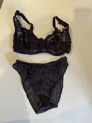 Stunning LA PERLA Purple Lace Bra/ Panties Set- Sz 3/4 (US 36 C-D) • $195